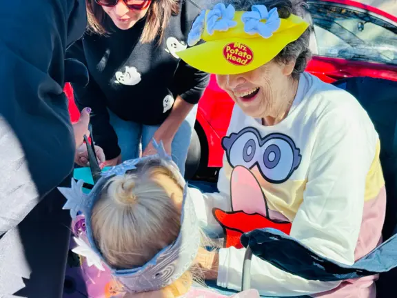 CF37F7A4-0E92-4E9F-B89A-60B0F0BCE8C9